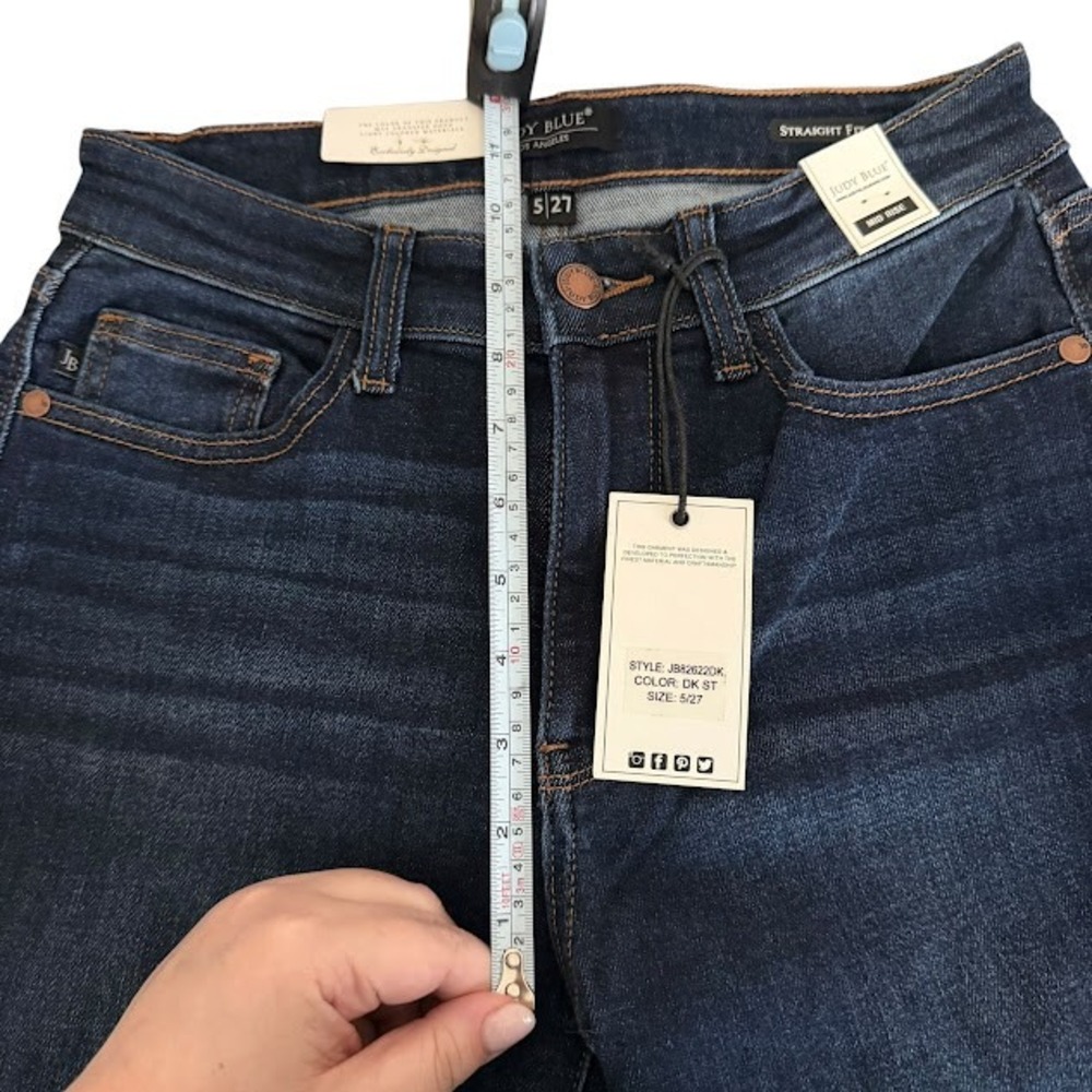 New w/ Tags Judy Blue Dark Wash Straight Fit Raw Hem Stretch Jeans Womens 5 / 27 - Picture 4 of 5